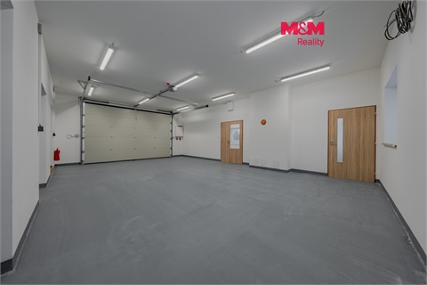 Pronájem skladu / haly, 129 m² 0