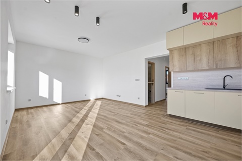 Prodej rodinného domu, 126 m² 2