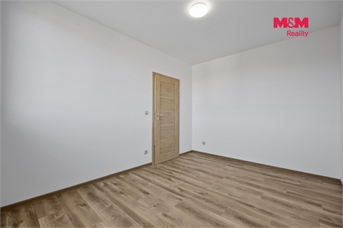Prodej rodinného domu, 126 m² - 12