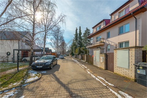 Prodej bytu 3kk, 73 m² - 18