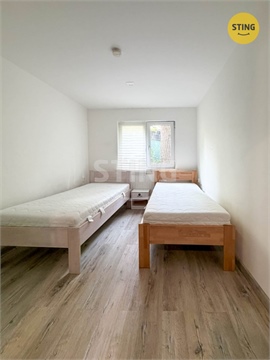 Prodej rodinného domu, 350 m² - 10