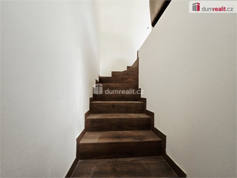 Pronájem bytu 3kk, 98 m² - 4