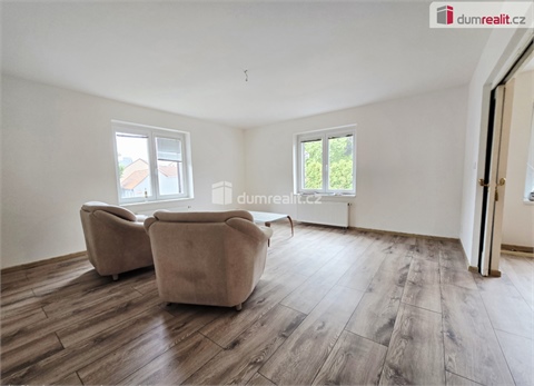 Pronájem bytu 3kk, 98 m² - 8