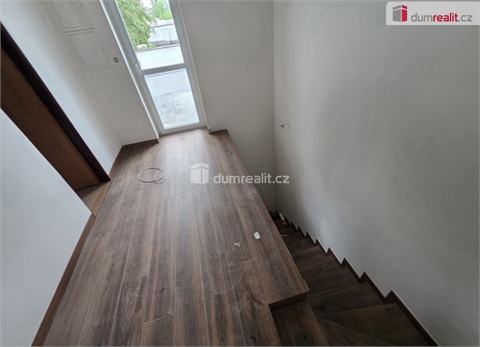 Pronájem bytu 3kk, 98 m² 8