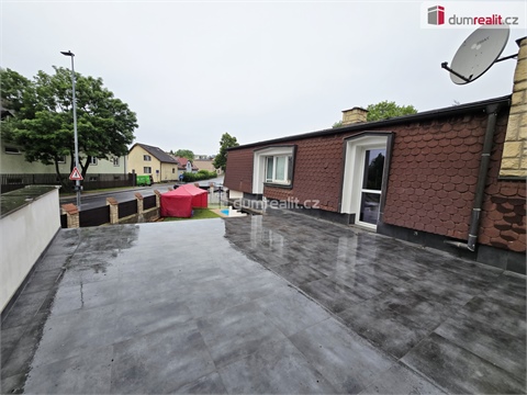 Pronájem bytu 3kk, 98 m² - 24