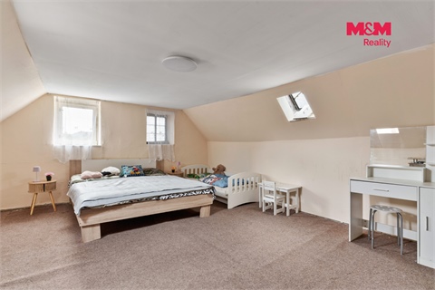 Prodej rodinného domu, 185 m² - 6