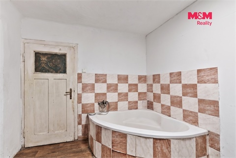 Prodej rodinného domu, 185 m² - 10
