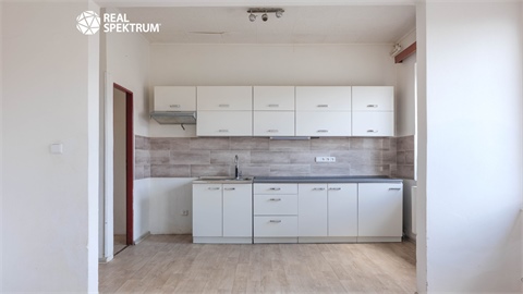 Prodej rodinného domu, 170 m² - 14