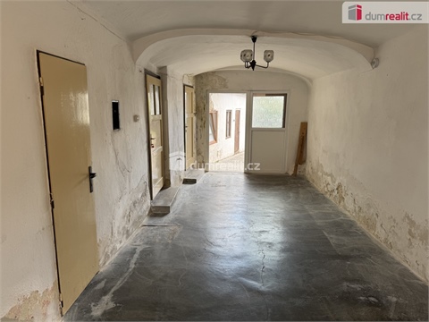 Prodej rodinného domu, 505 m² 4