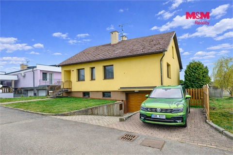 Prodej rodinného domu, 236 m² - 8