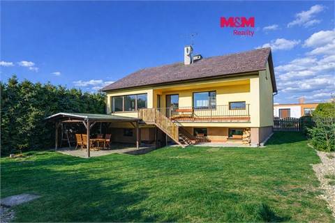 Prodej rodinného domu, 236 m² - 0