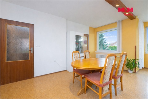 Prodej rodinného domu, 236 m² - 6