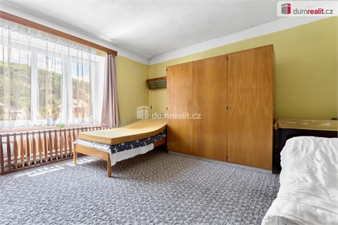 Prodej rodinného domu, 260 m² - 6