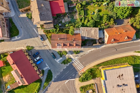 Prodej rodinného domu, 260 m² - 10