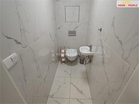 Pronájem bytu 3+1, 80 m² 12