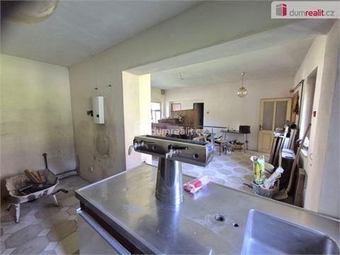 Prodej komerčního objektu, 218 m² - 18
