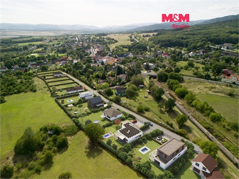 Prodej stavebního pozemku, 1 080 m² 2