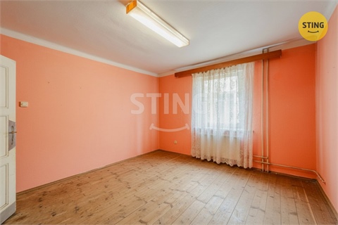 Prodej rodinného domu, 270 m² 8