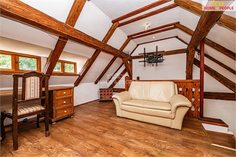 Prodej rodinného domu, 190 m² - 24