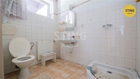 Prodej rodinného domu, 334 m² 8