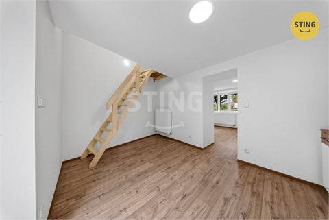 Prodej rodinného domu, 70 m² - 8
