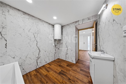 Prodej rodinného domu, 70 m² 8