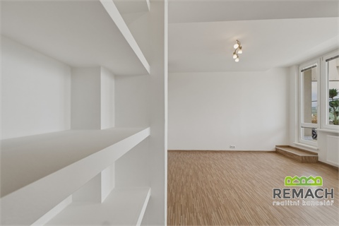 Pronájem bytu 1kk, 33 m² 8