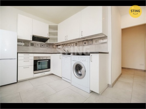 Pronájem bytu 2+1, 57 m² 0