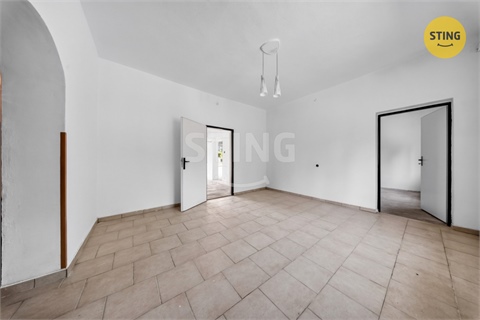 Prodej rodinného domu, 318 m² - 18