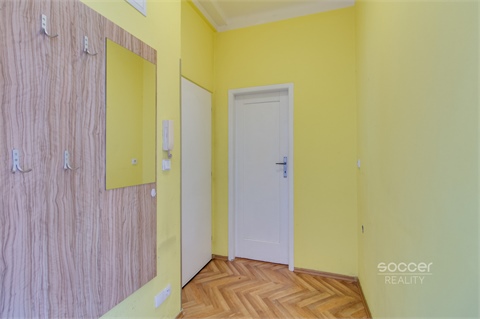 Pronájem bytu 1+1, 45 m² - 4