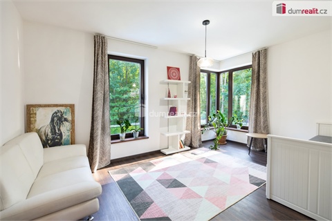 Prodej rodinného domu, 249 m² 14