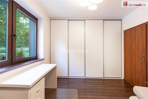 Prodej rodinného domu, 249 m² 16