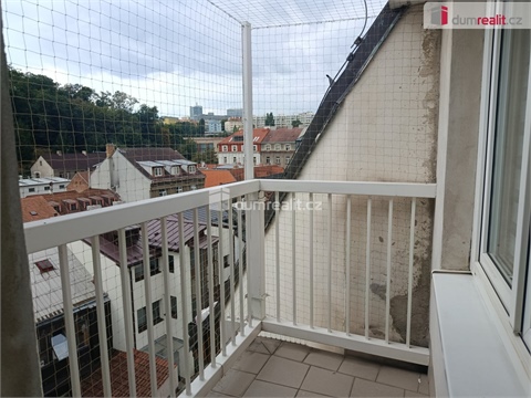 Pronájem bytu 1kk, 20 m² 12