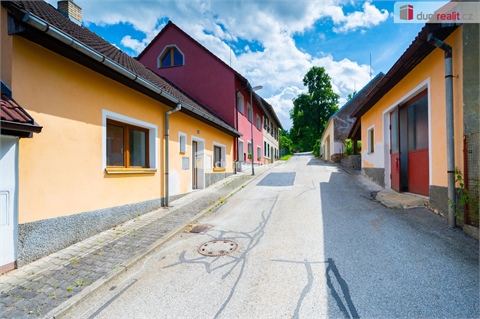 Prodej rodinného domu, 103 m² - 2