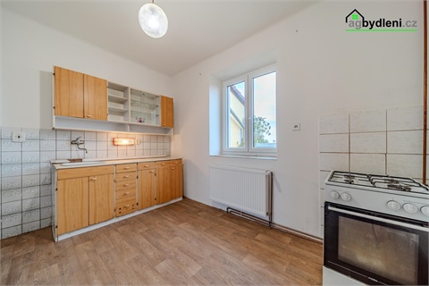 Prodej rodinného domu, 84 m² - 8