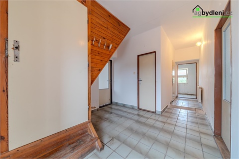 Prodej rodinného domu, 84 m² 14