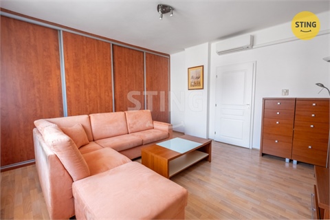 Prodej rodinného domu, 192 m² - 14