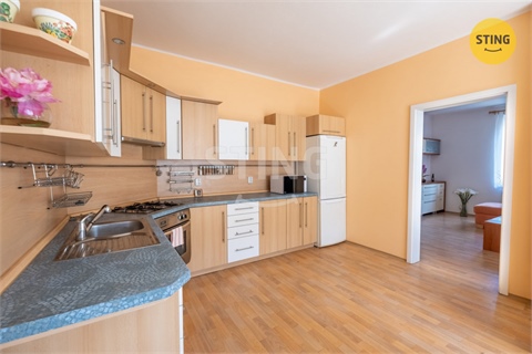 Prodej rodinného domu, 192 m² 14