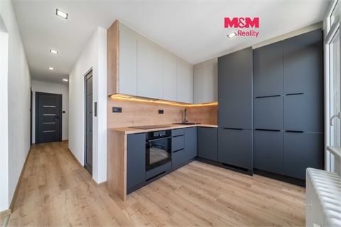 Prodej bytu 2+1, 58 m² - 0