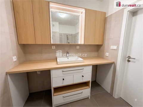 Pronájem bytu 2kk, 42 m² - 8