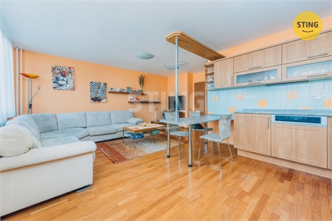 Prodej bytu 3kk, 71 m² - 0