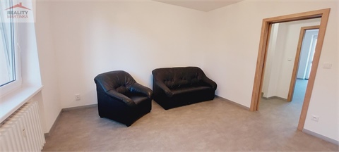 Pronájem bytu 3kk, 71 m² - 26