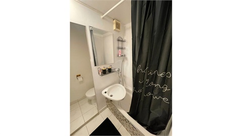 Prodej bytu 1+1, 35 m² 12