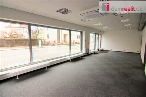 Pronájem obchodních prostor, 78 m² - 2