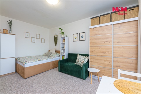 Prodej bytu 1+1, 27 m² - 2