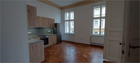 Pronájem bytu 3kk, 100 m² - 2