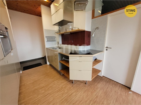 Pronájem bytu 1+1, 39 m² 0