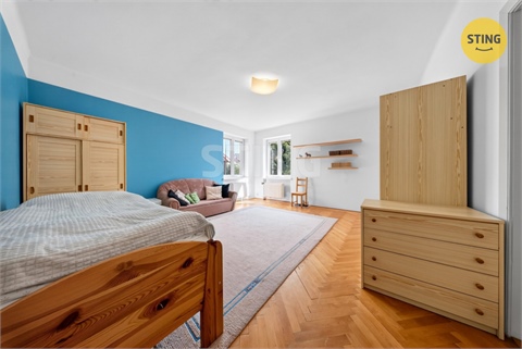 Prodej rodinného domu, 270 m² - 10