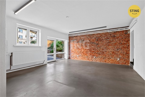 Prodej rodinného domu, 270 m² 14
