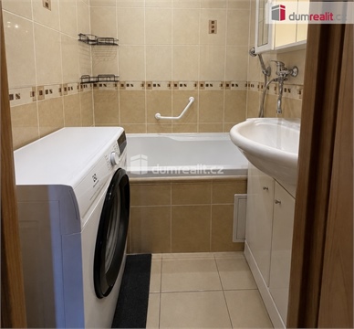 Pronájem bytu 3+1, 72 m² 4
